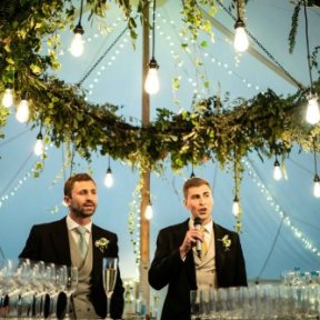 8ft Hoop with Filament Bulbs
